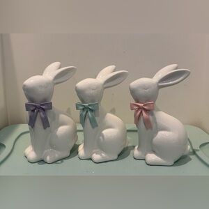 Super Cute Medium Ceramic Bunny Figurines with Pastel Bows- Set of 3- NWT